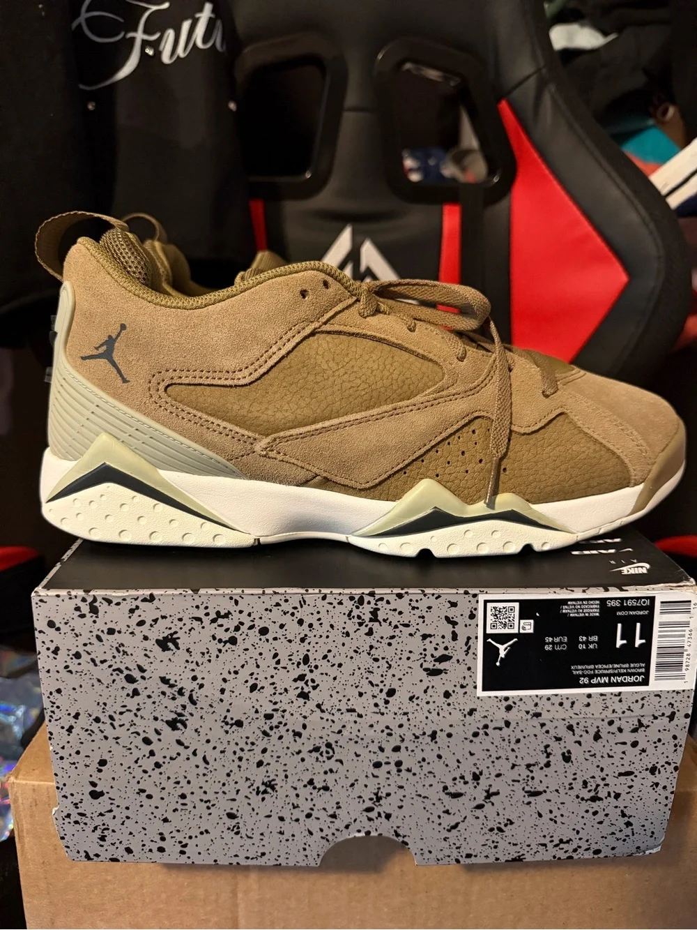 Jordan MVP 92 Box Label in Brown and Black